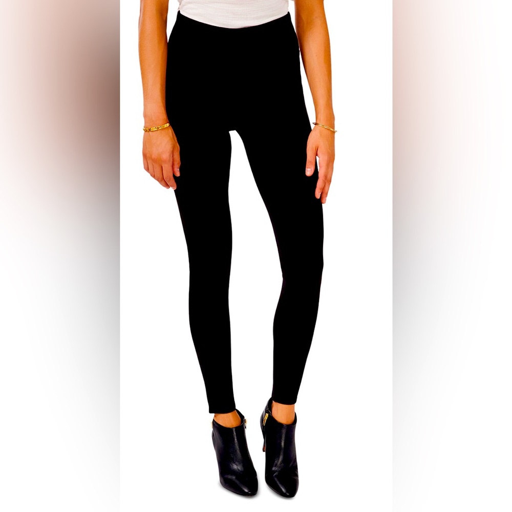 Stretchy ponté-knit fabric w/a wide waistband legging by Vince Camuto